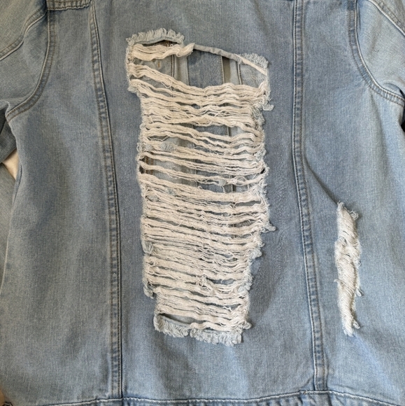 Oversized Y2K Distressed Jean Denim Jacket - Picture 11 of 13